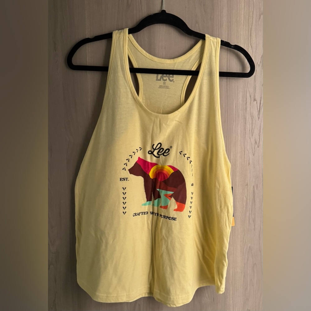 Lee | Yellow Bear Graphic Sleeveless Tank Top | Size M